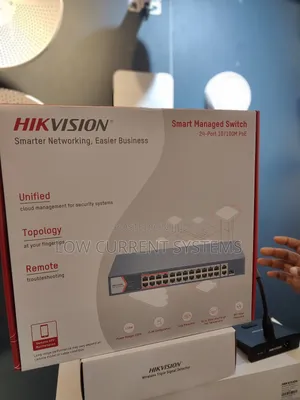 Photo - Hikvision Poe Switch 24port 2 Uplink Gigabit