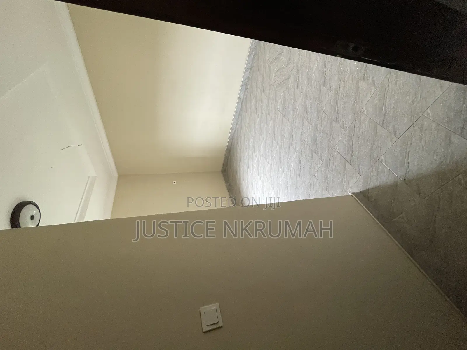 2bdrm Apartment in Mr Justice Estate, Bortiano for rent