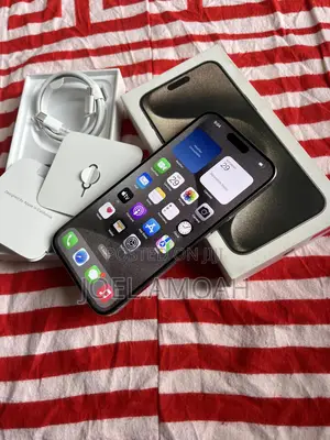 New Apple iPhone 15 Pro Max 256 GB Silver