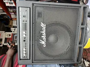 Marshall Ba 400 Bass Combo
