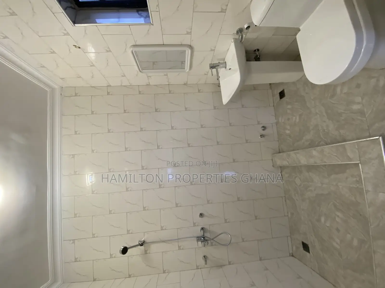 2bdrm Apartment in East Legon for rent