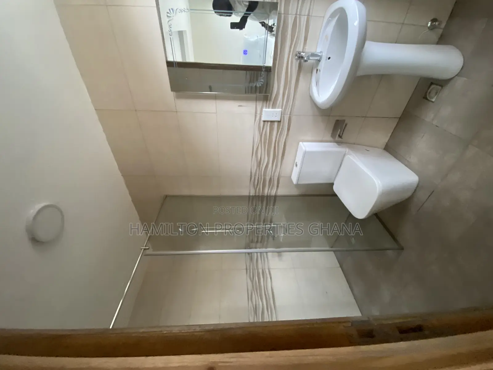 2bdrm Apartment in East Legon for rent