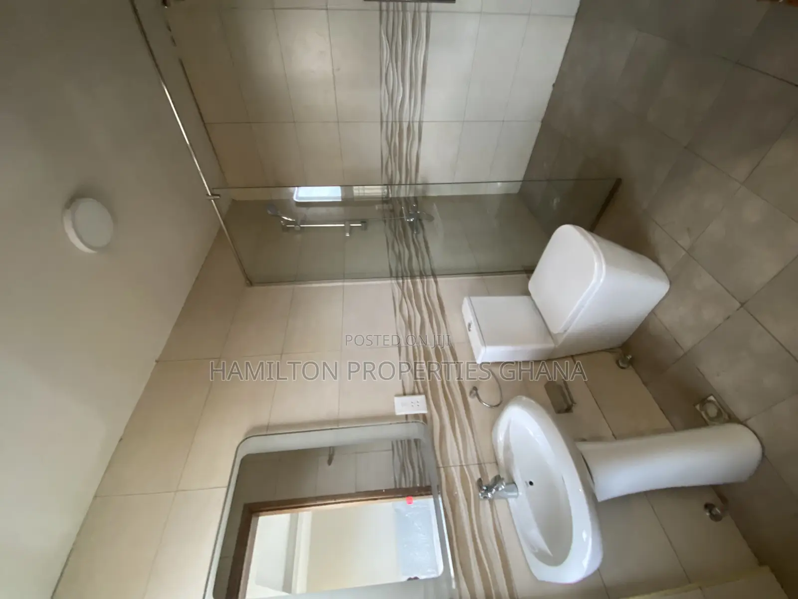 2bdrm Apartment in East Legon for rent