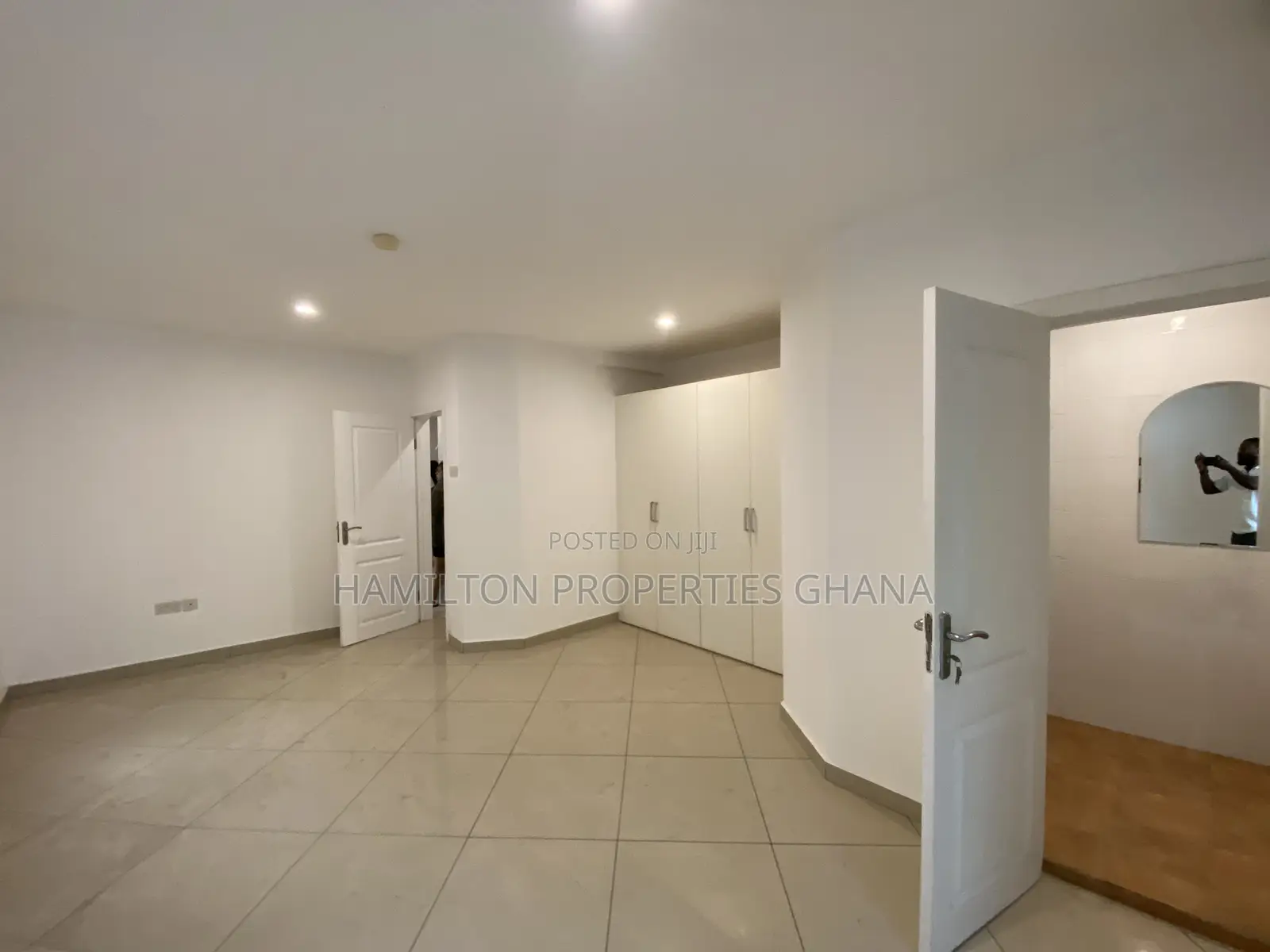 4bdrm Townhouse / Terrace in East Legon for rent