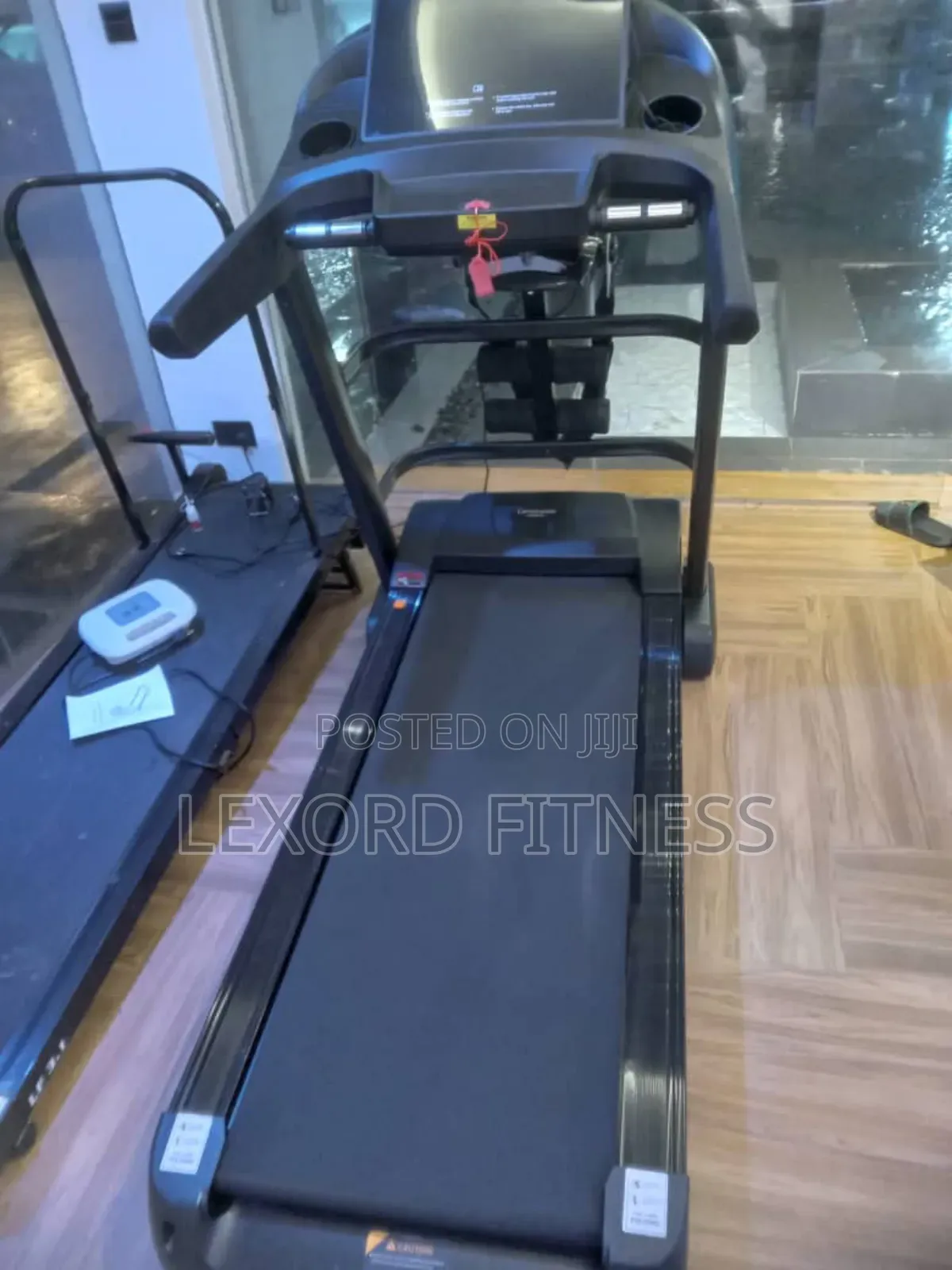 150kg+ Treadmill With Massager
