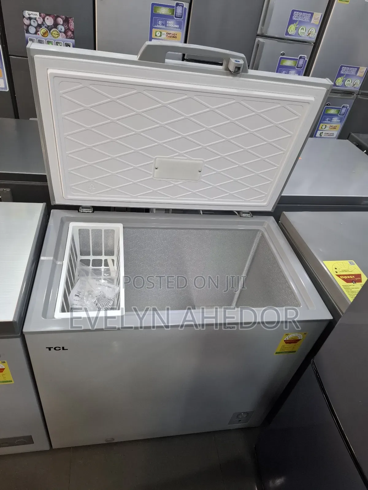 Quality TCL Chest Freezer 206 Litres Available as Seen