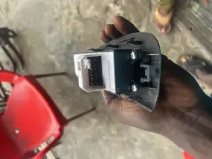 Pontiac Vibe Master Door Switch
