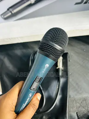 Sennheiser E845-S Dynamic Super Cord Microphone