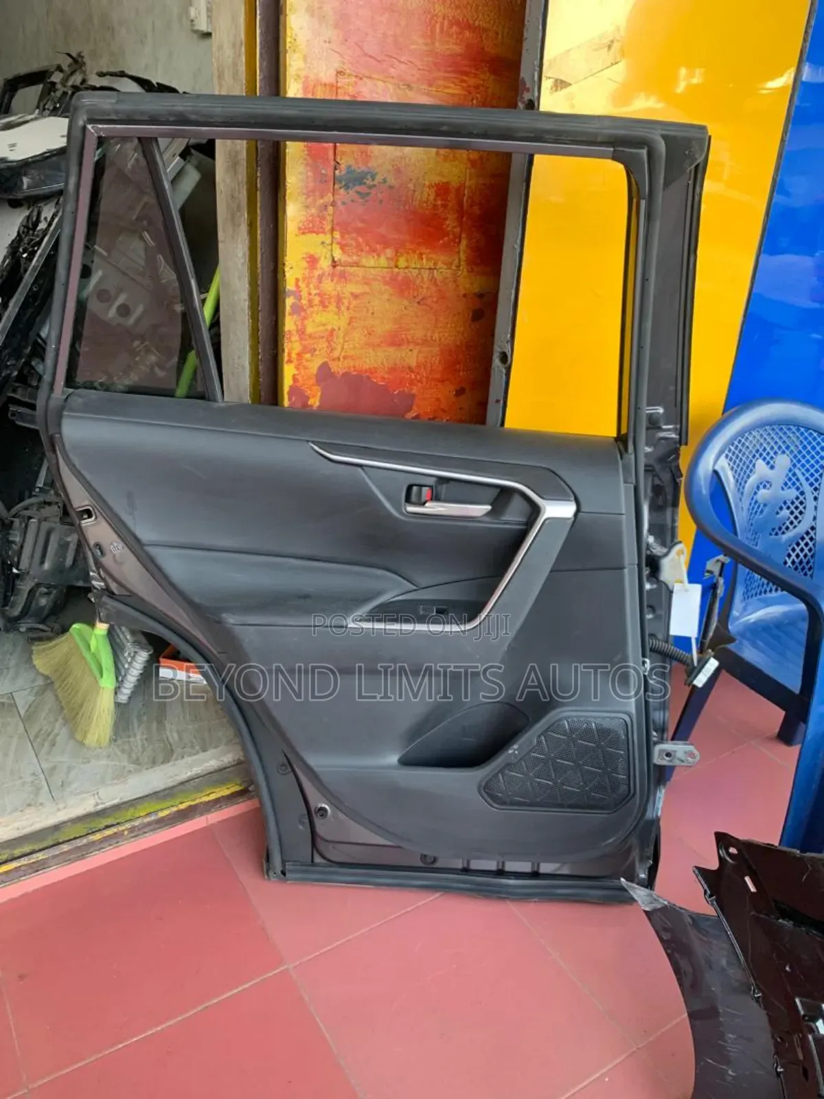 Toyota Rav4 2019,2020,2021,2022,2023 Complete Door