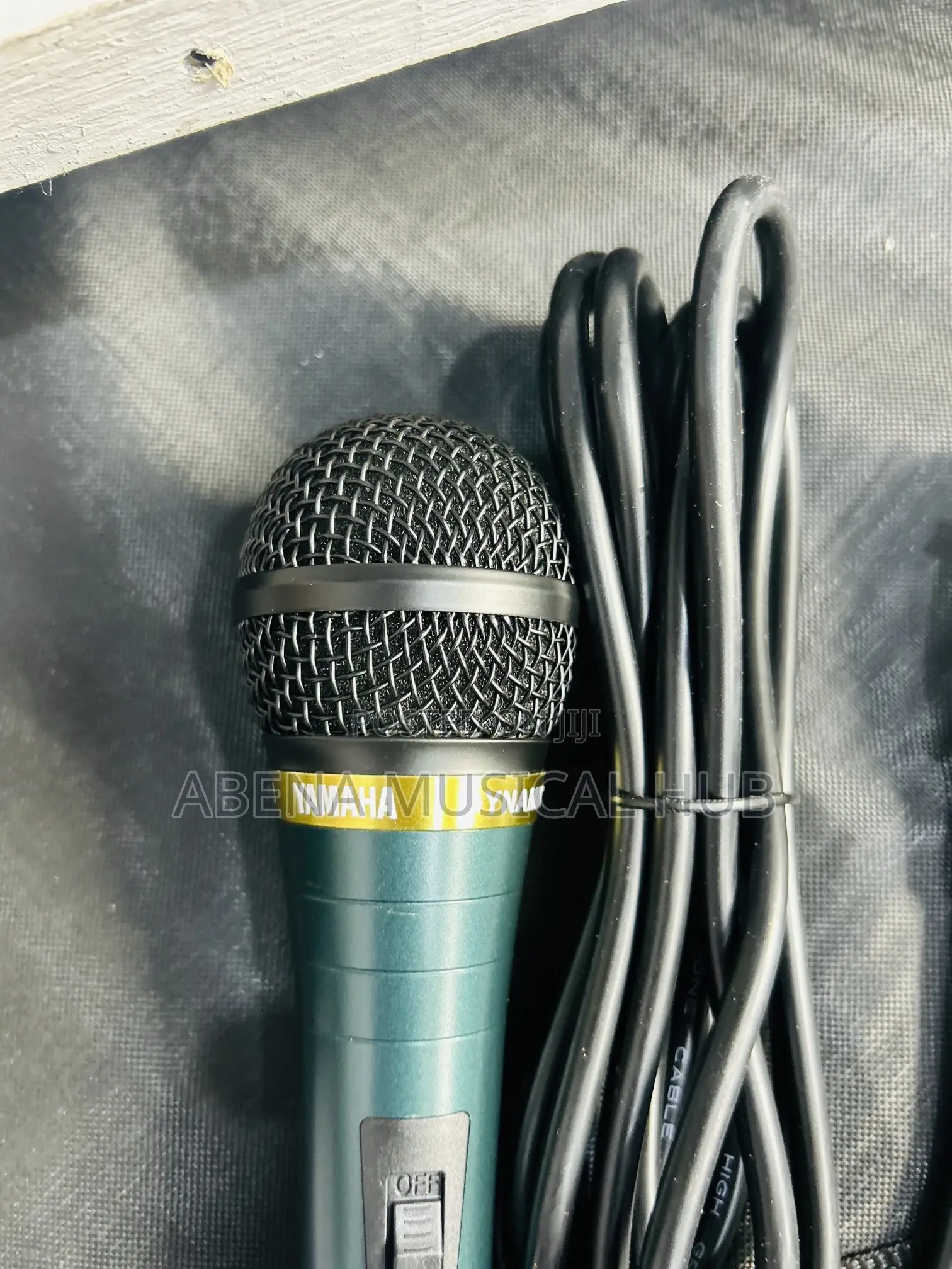 Yamaha Dm-105 Cord Microphone
