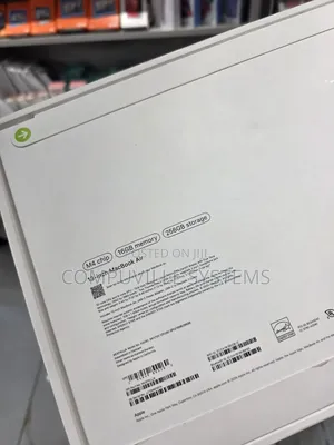 New Laptop Apple MacBook Air 2025 M4 13-Inch 16GB Apple M4 SSD 256GB