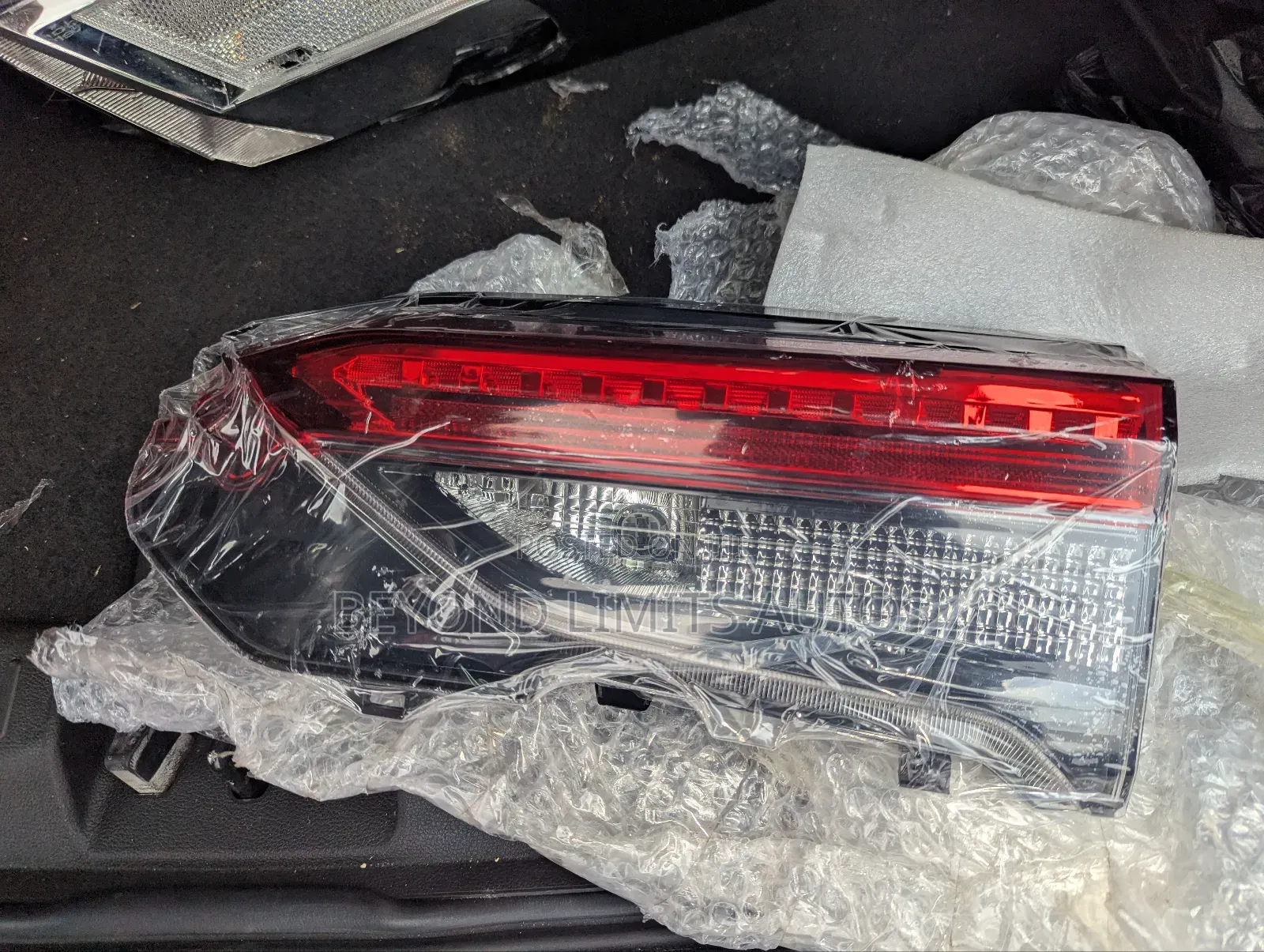 Toyota Rav4 2019,2020,2021,2022,2023 Boot Light