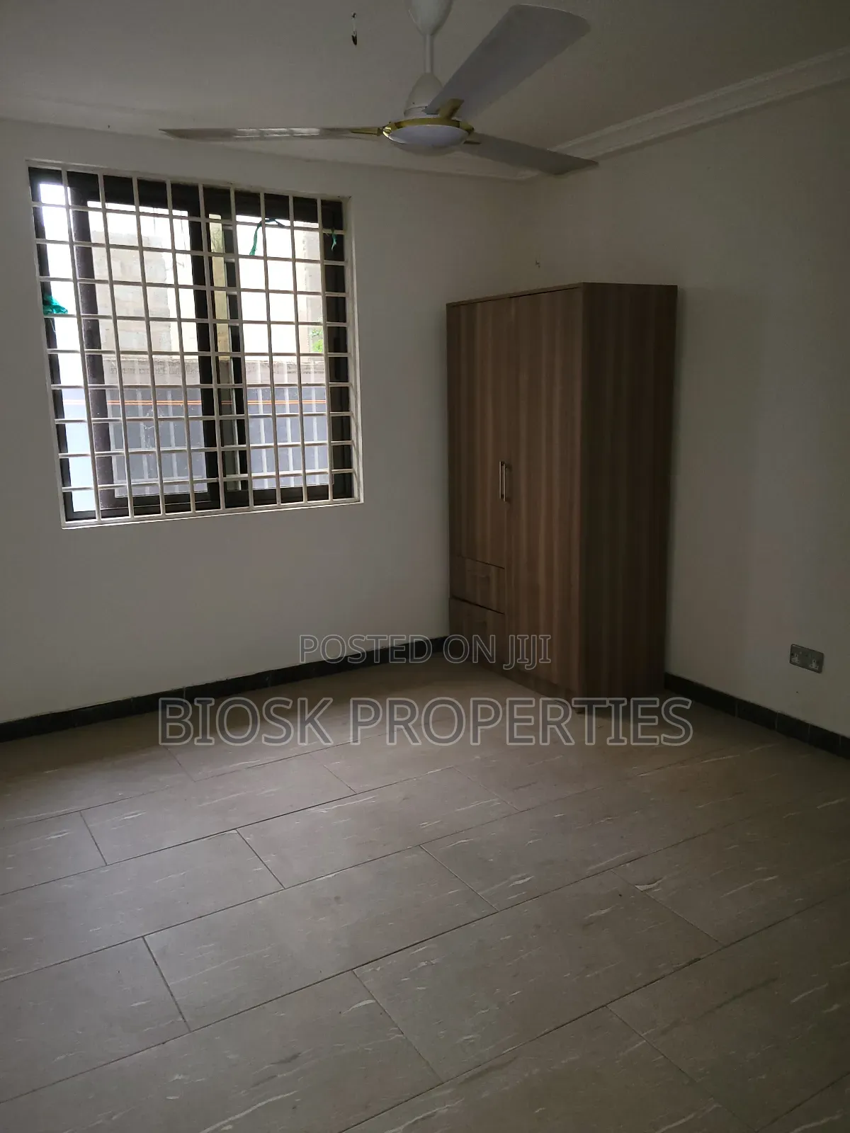 2bdrm Apartment in Biosk Properties, Malejor for rent