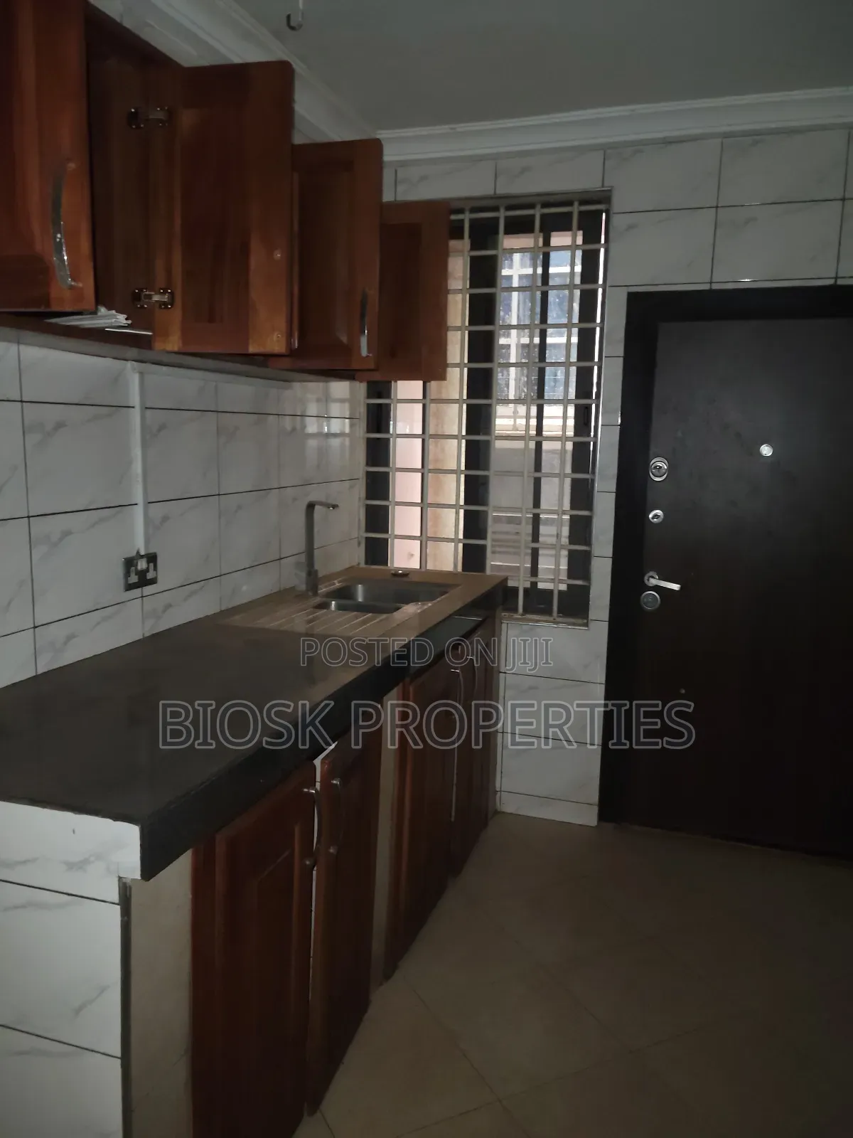 2bdrm Apartment in Biosk Properties, Malejor for rent