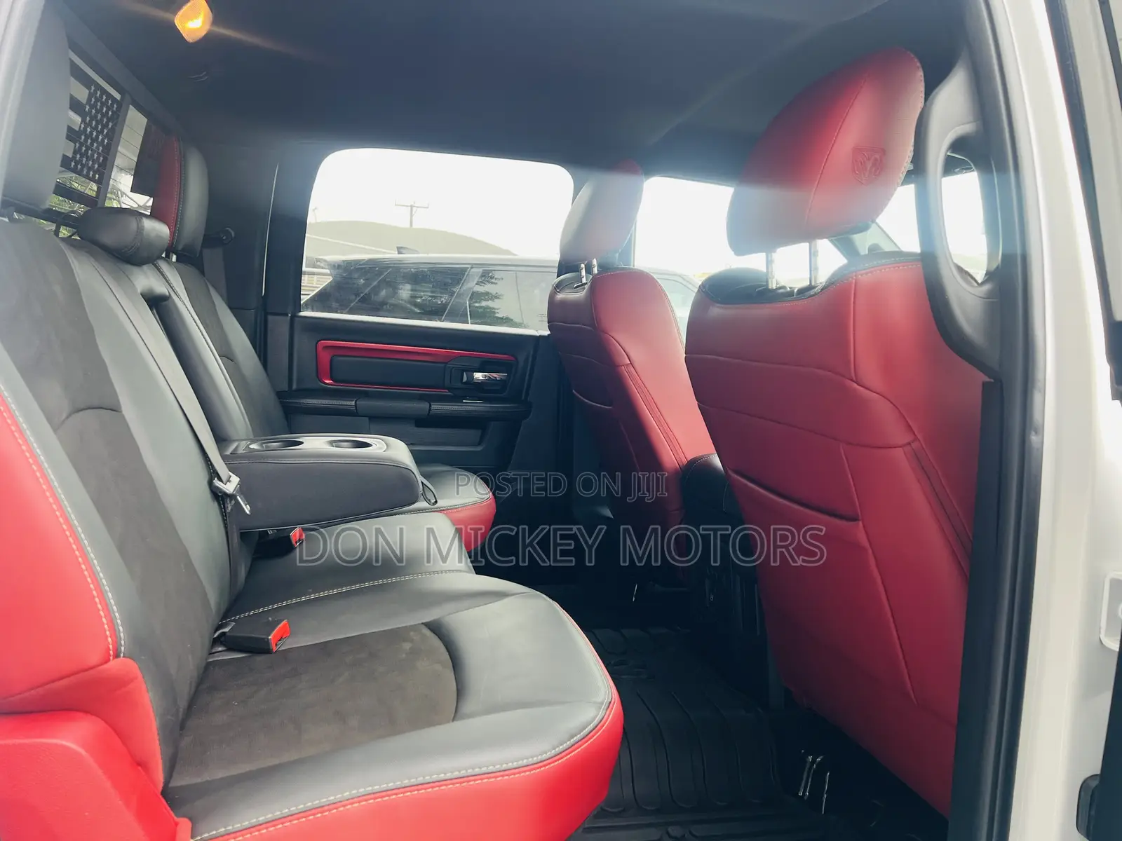 Dodge RAM 1500 5.7 Petrol AWD 2017 White