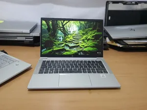 Laptop HP EliteBook 830 G7 8GB Intel Core I5 SSD 256GB