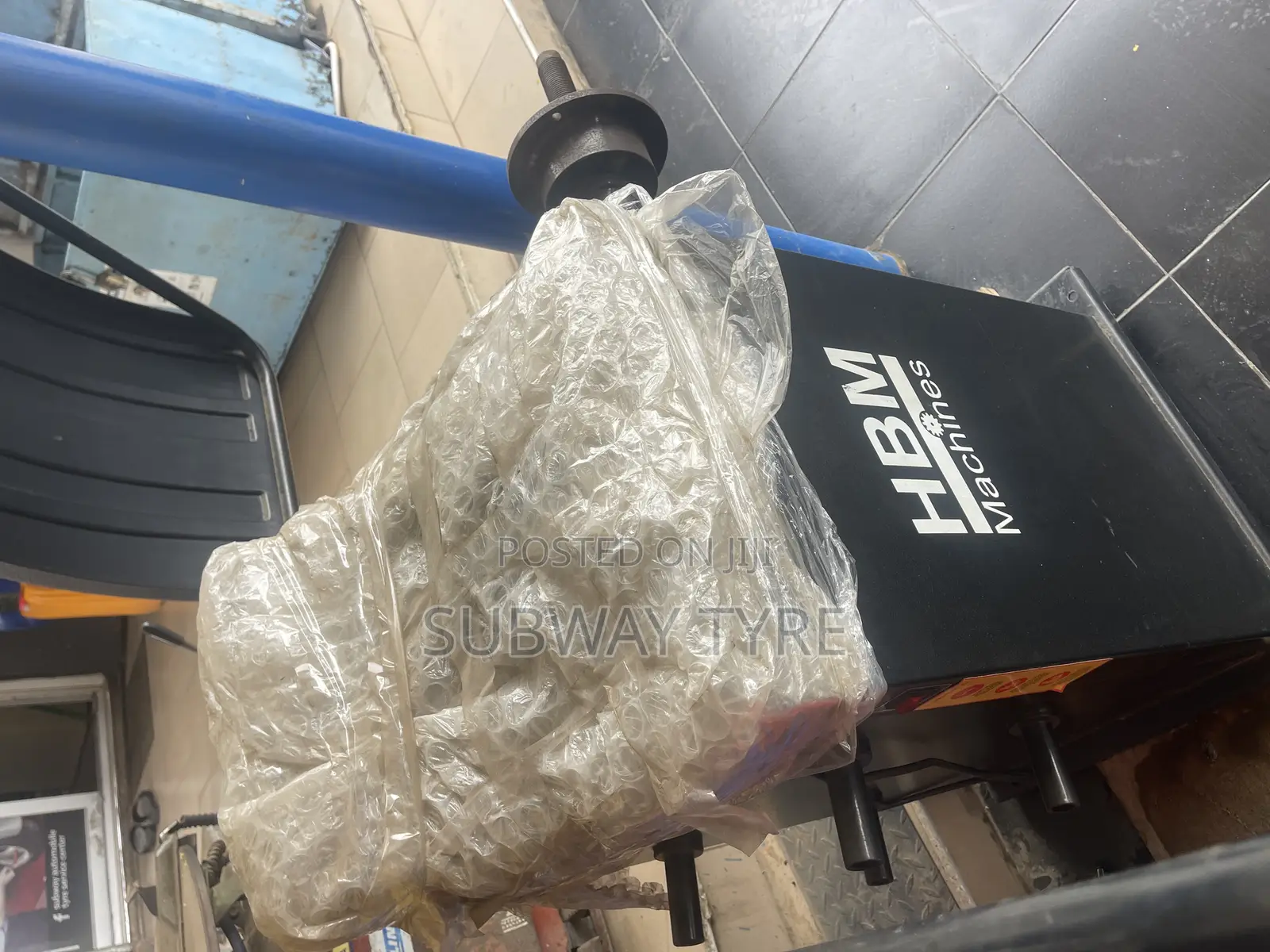 Car Lifter Two Post Tyre Changer