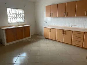3bdrm House in Ebenard Properties, Tema Metropolitan for rent
