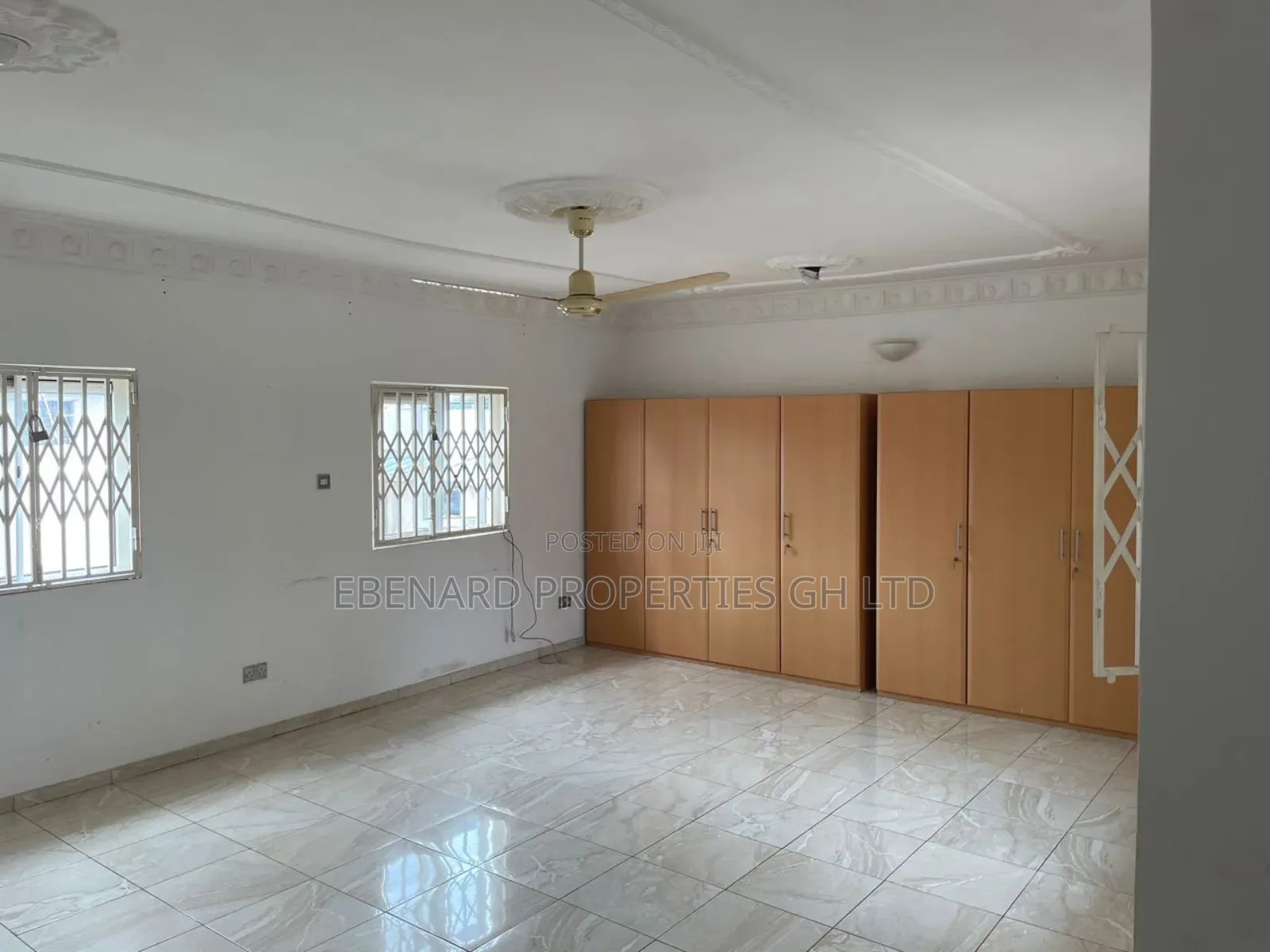 3bdrm House in Ebenard Properties, Tema Metropolitan for rent