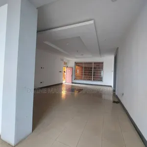 8bdrm House in Near Devtraco, Community 25 for sale