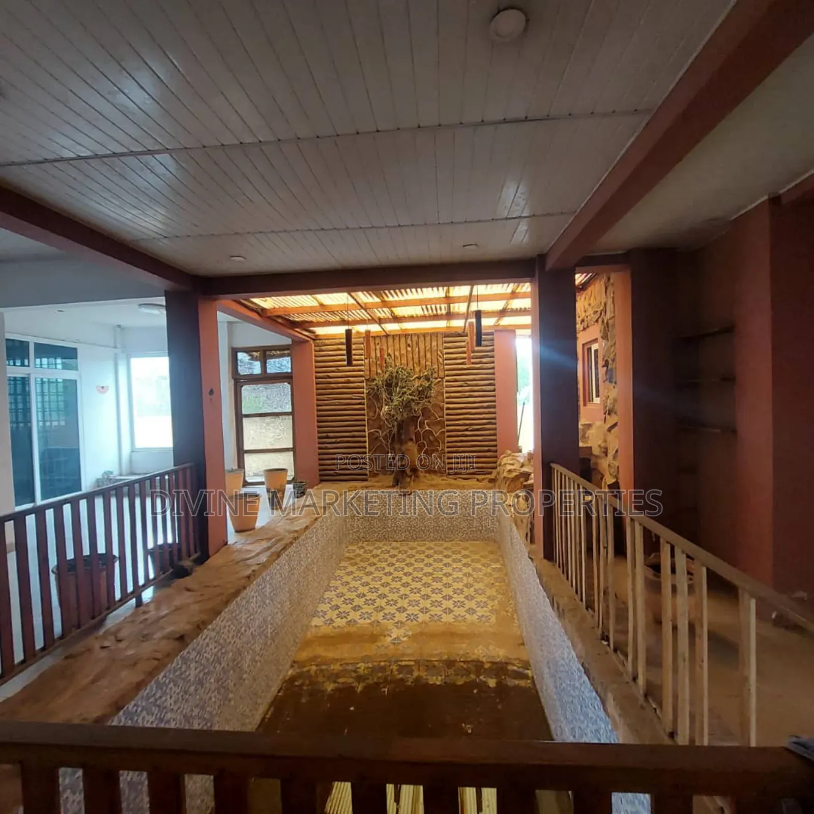 8bdrm House in Near Devtraco, Community 25 for sale