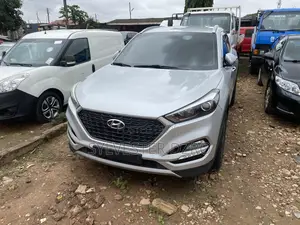 Hyundai Tucson 2018 Silver