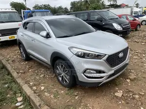 Hyundai Tucson 2018 Silver
