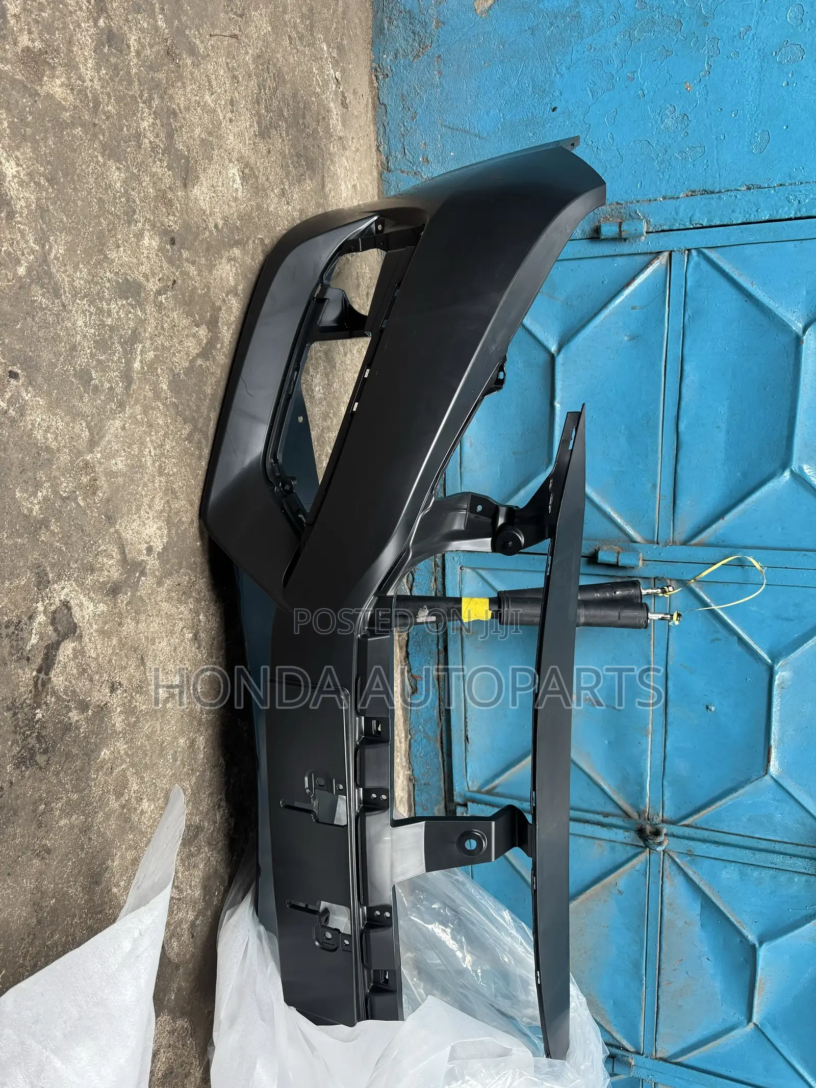 Honda Civic 2017 Bumper.
