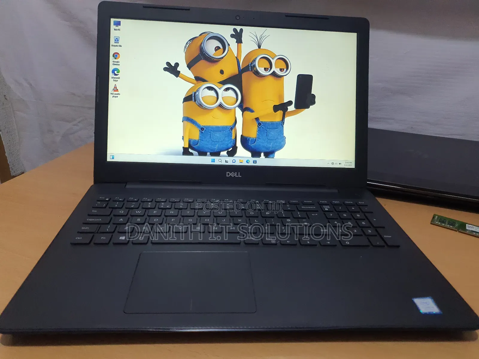 Laptop Dell Vostro 3560 8GB Intel Core I5 SSD 256GB