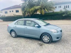 Toyota Belta 2012 Green