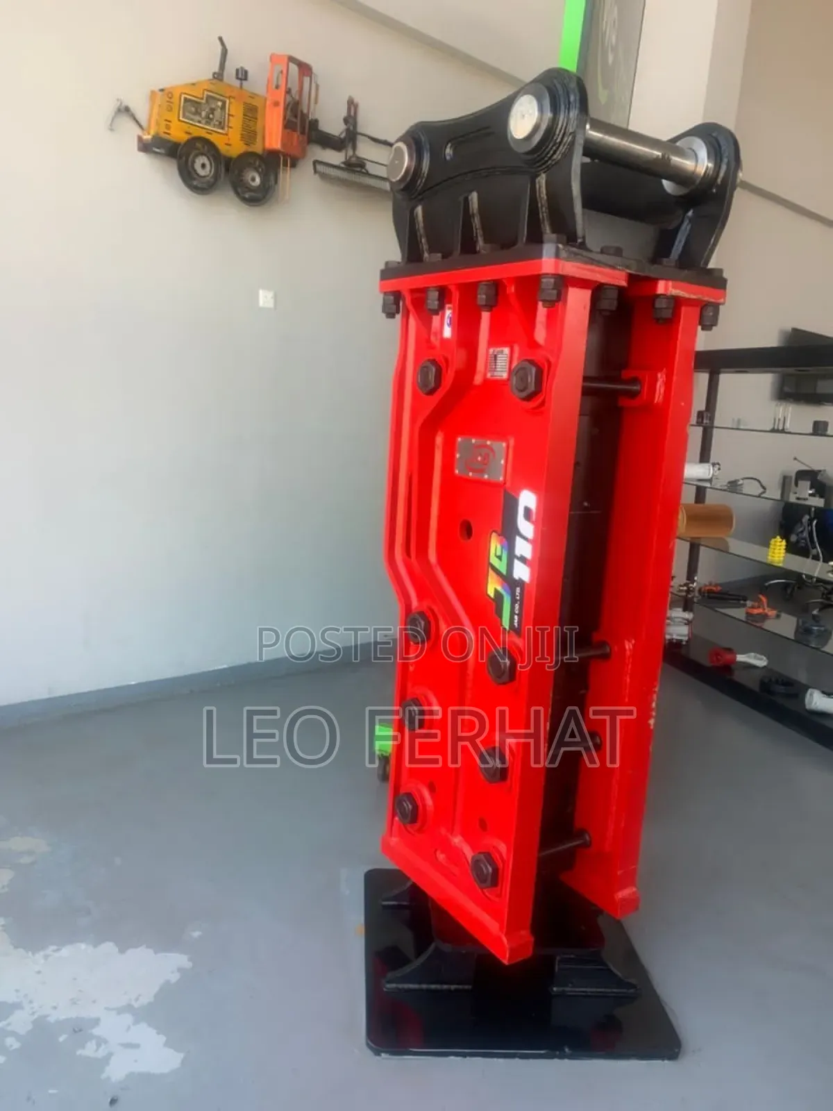 I'm a Dealer in Any Kind of Heavy Duty Machinery Feel Free to Contact