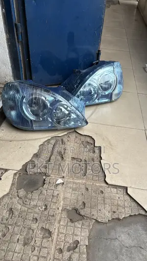 Hyundai Terracan Headlight 2003,2004,2005,2006,2007,2008