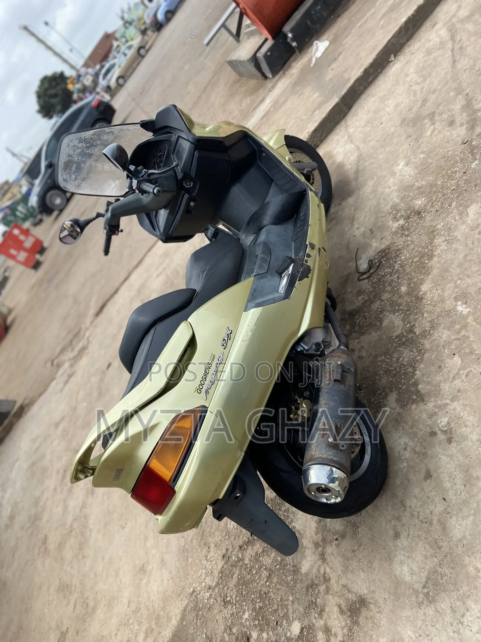 Yamaha Majesty 2009 Yellow