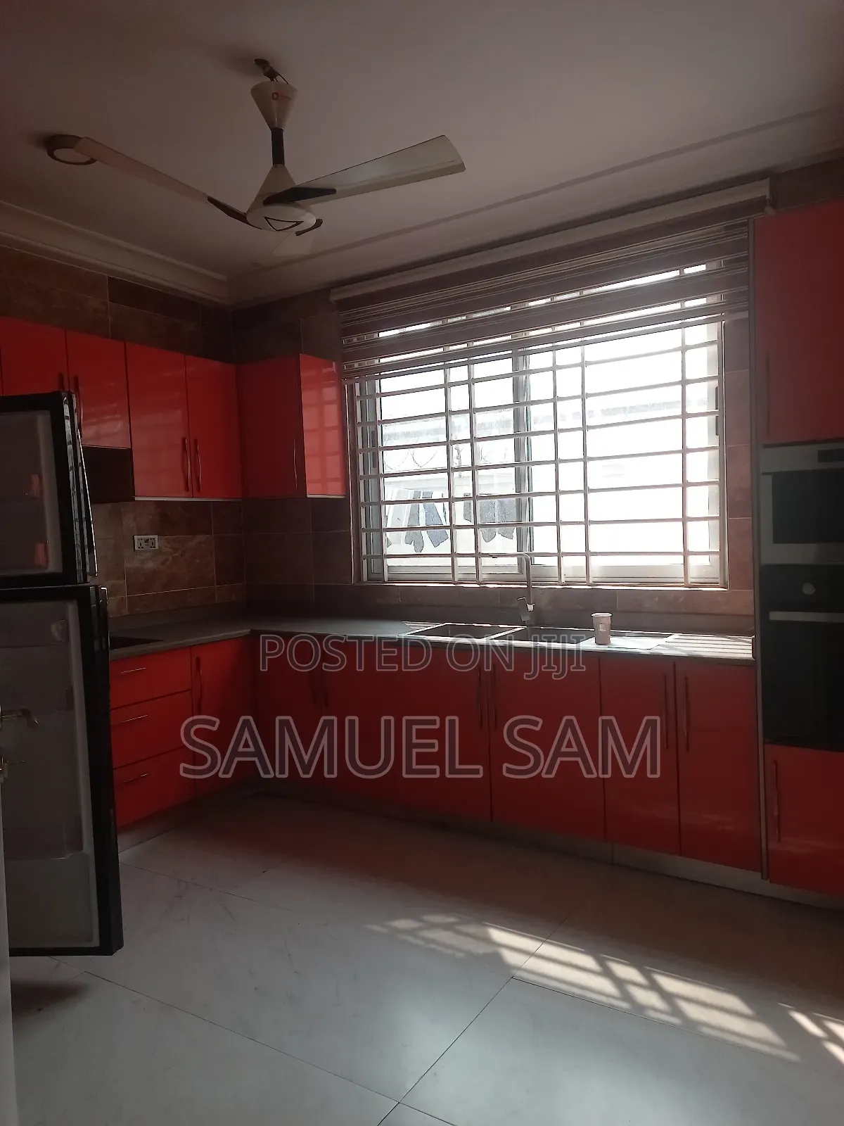 Furnished 4bdrm House in Community 10, Tema Metropolitan for rent