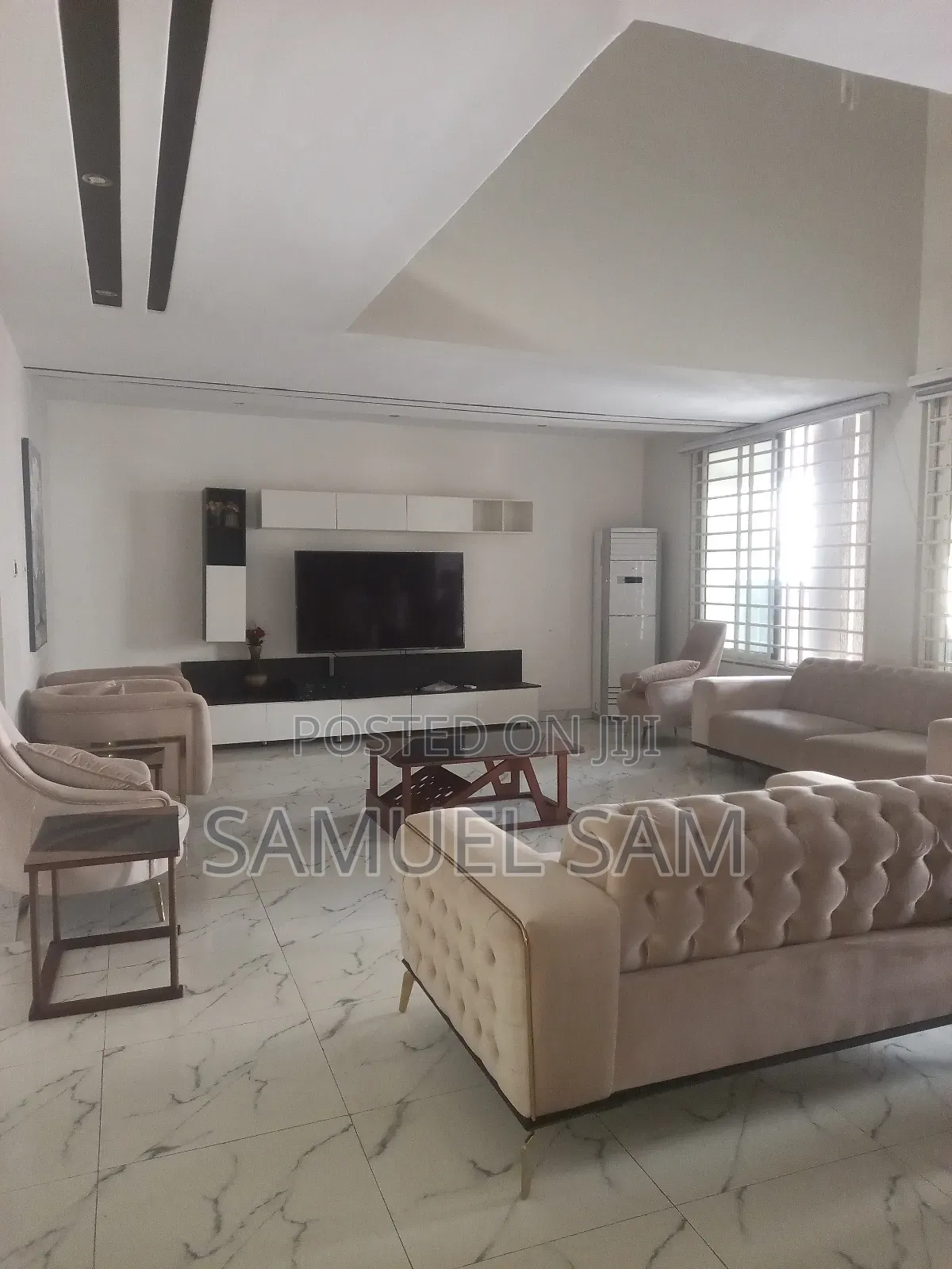 Furnished 4bdrm House in Community 10, Tema Metropolitan for rent