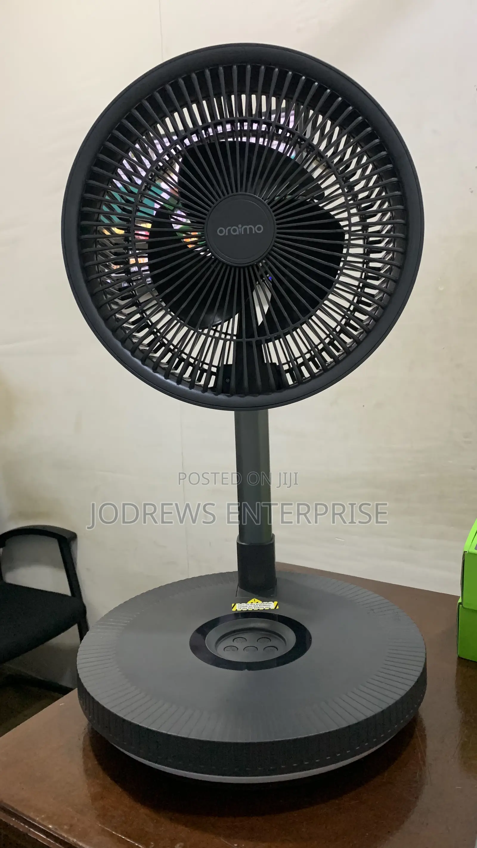 Oraimo Power Turbo 4000mah Portable Folding Fan