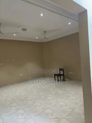 5bdrm House in Sam Properties, Mallam for sale