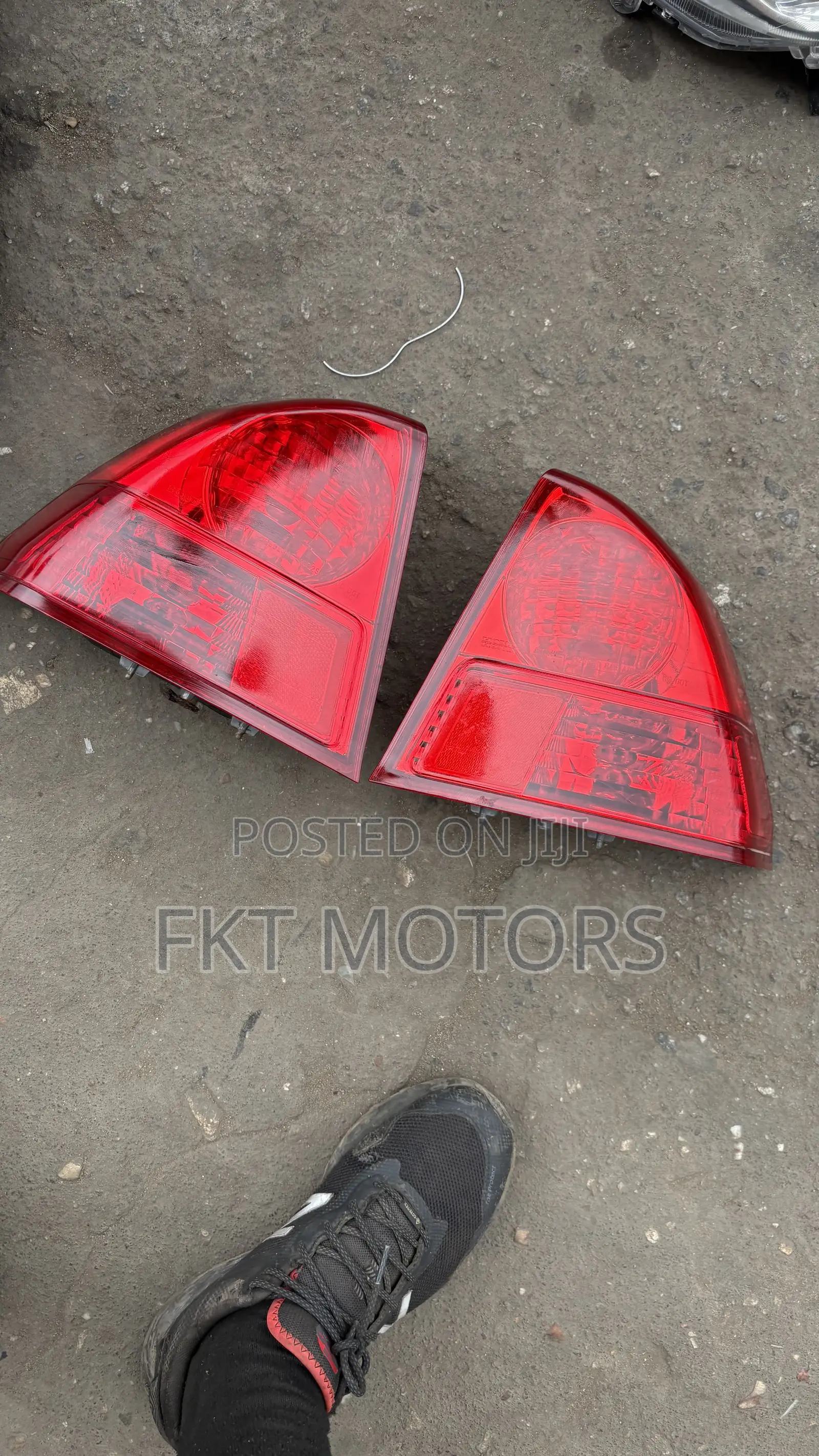 Honda Civic Taillight ,2001,2002,2003,2004,2005,2006,2007