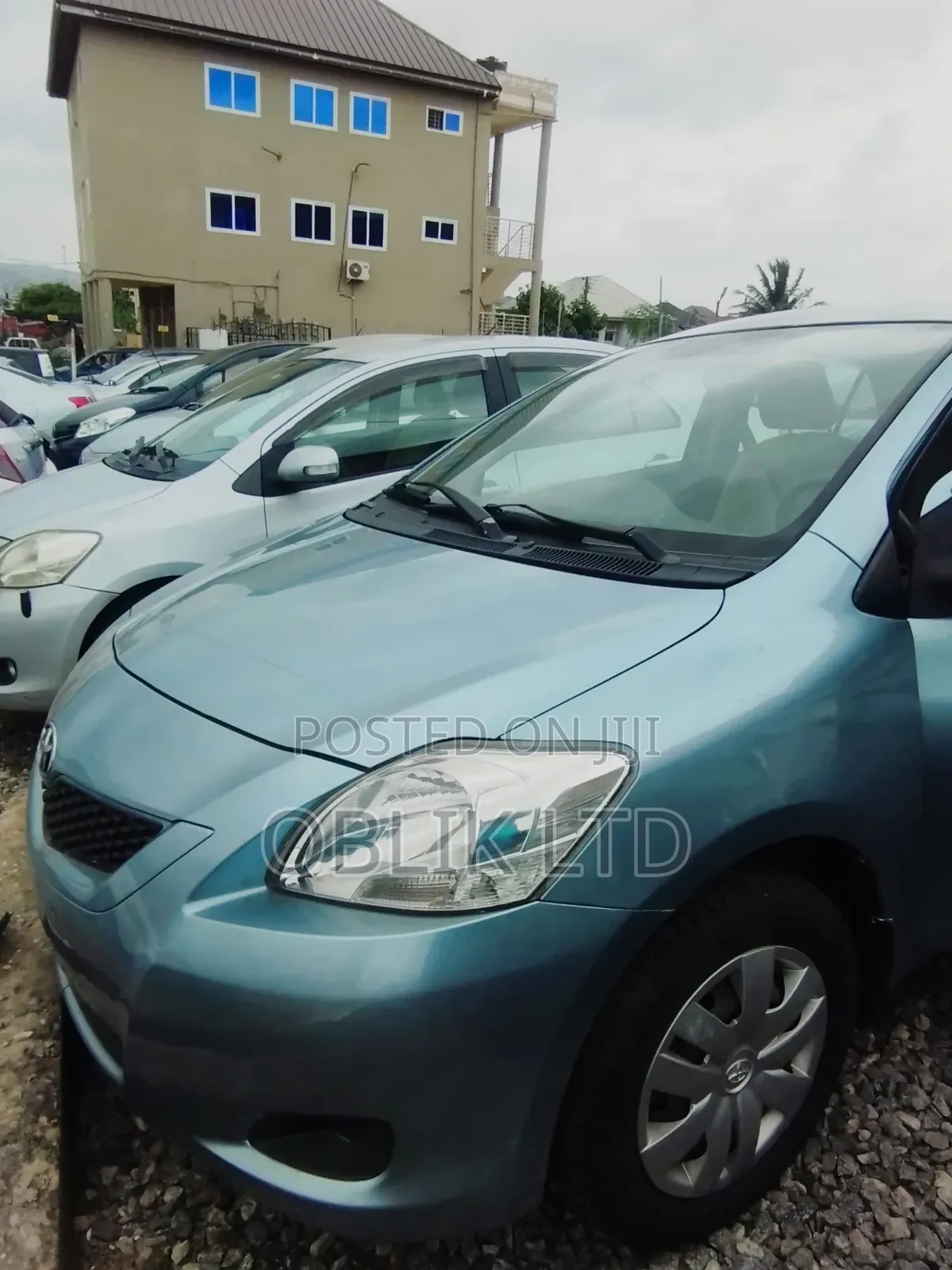Toyota Belta 2011 Gray