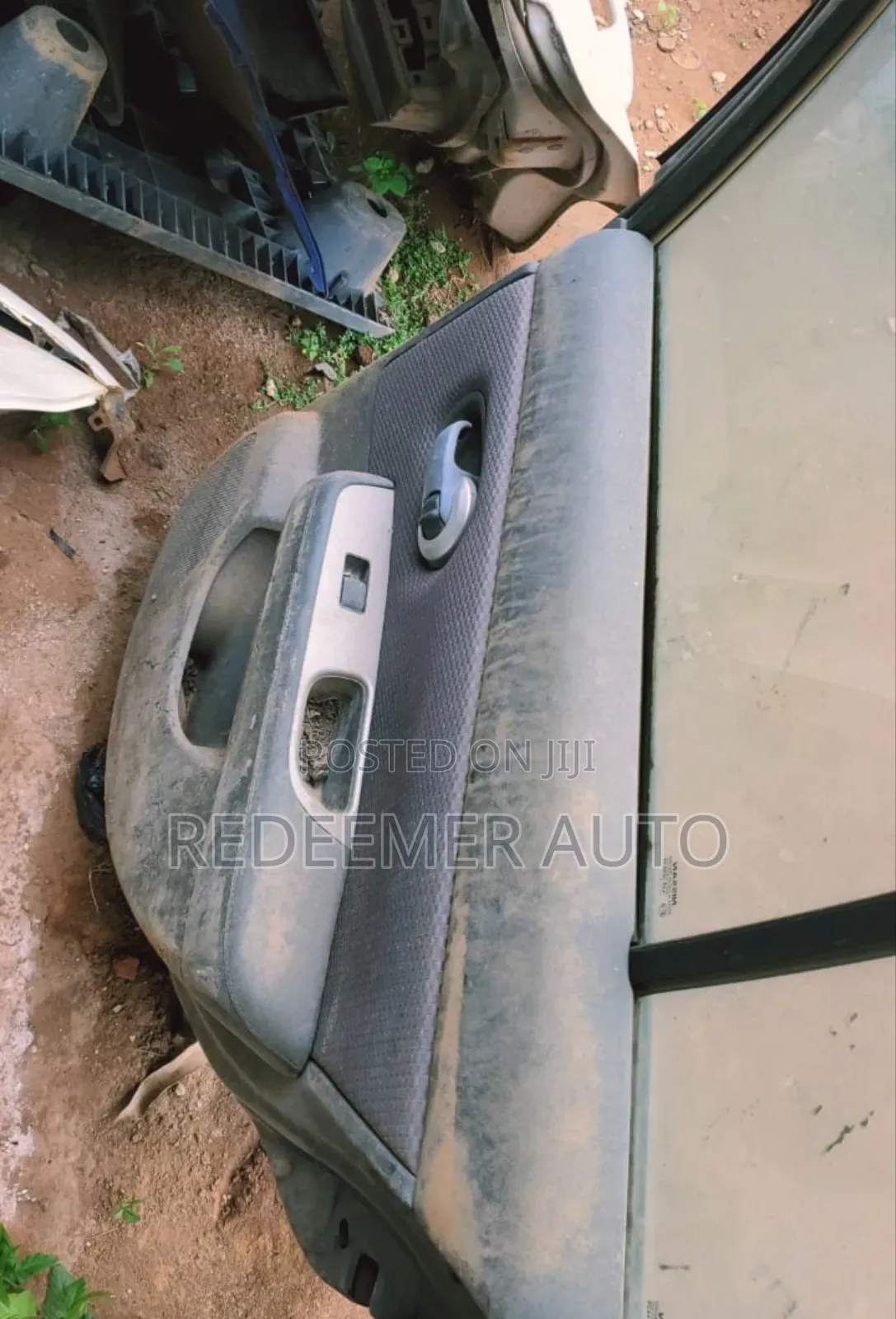 Nissan Versa Doors 2007,2008,2009,2010,2011