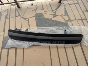 Toyota Highlander 2011,2012,2013 Back Bumper Moulding/Apron