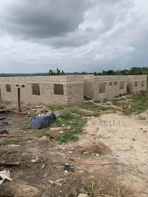 6bdrm Apartment in Techiman Municipal for sale
