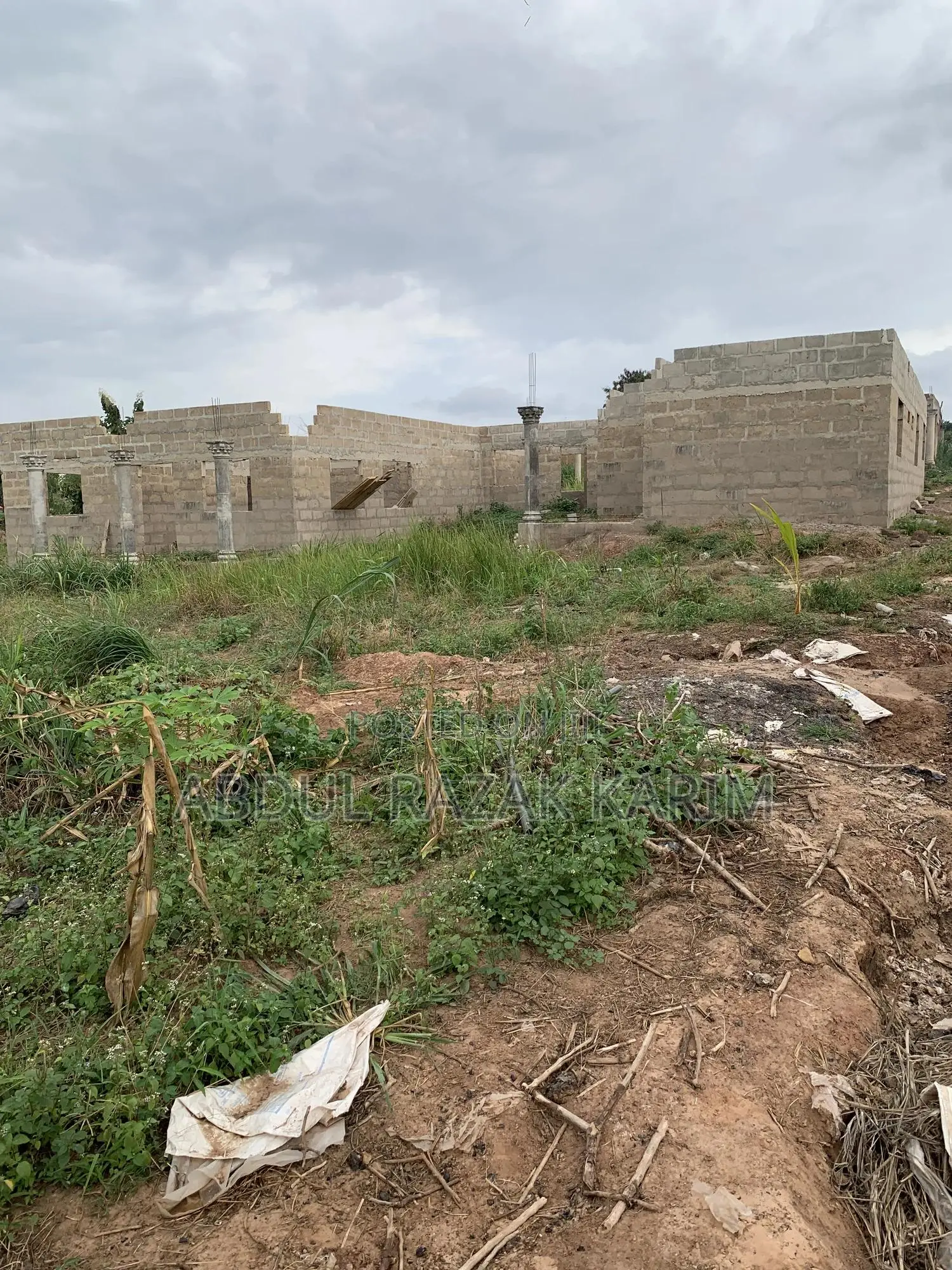 6bdrm Apartment in Techiman Municipal for sale