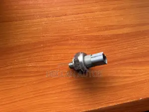 Oil Pressure Sensor Assembly For Honda Accord Fit Hr-v
