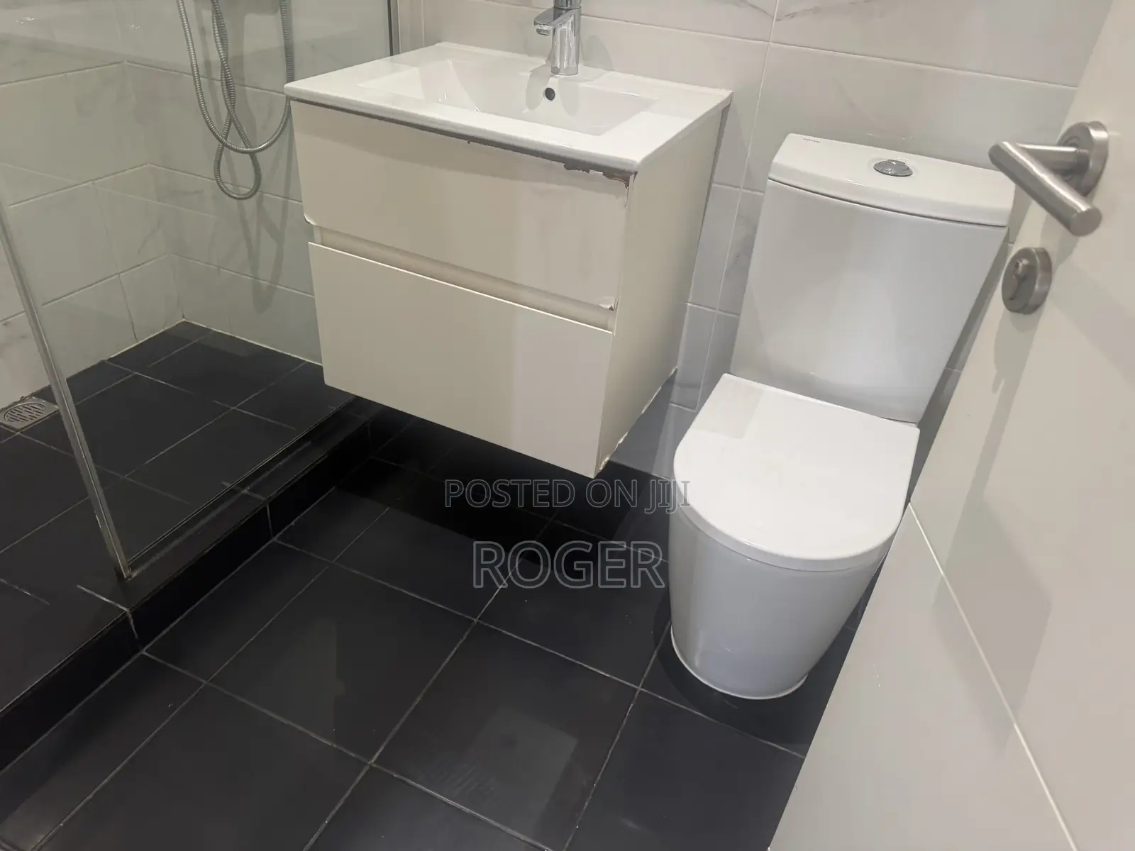 Furnished 2bdrm Apartment in Embassy Gardens, Cantonments for sale