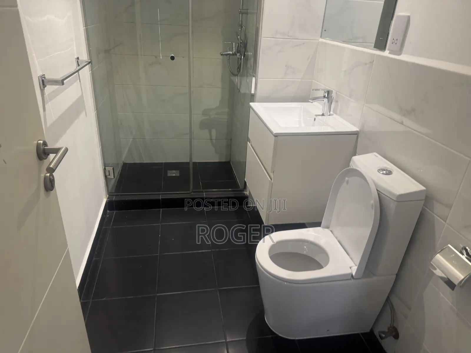 Furnished 2bdrm Apartment in Embassy Gardens, Cantonments for sale