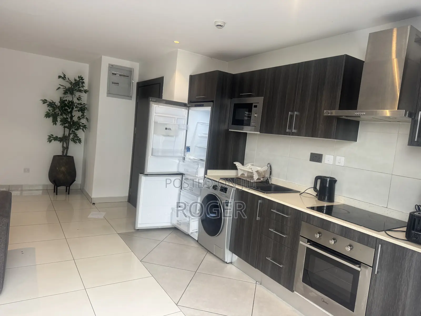 Furnished 2bdrm Apartment in Embassy Gardens, Cantonments for sale