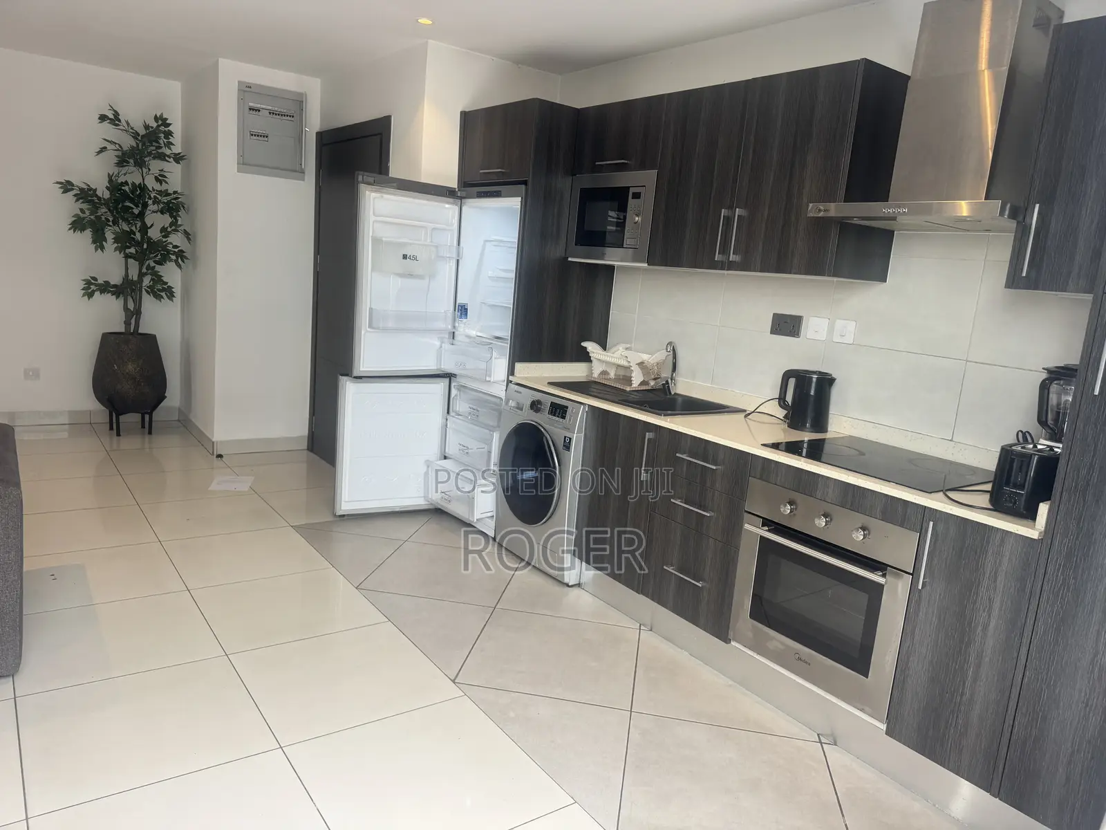 Furnished 2bdrm Apartment in Embassy Gardens, Cantonments for sale