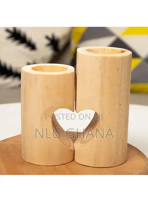 2pcs / Set Valentine Day Heart Design Round Wooden.