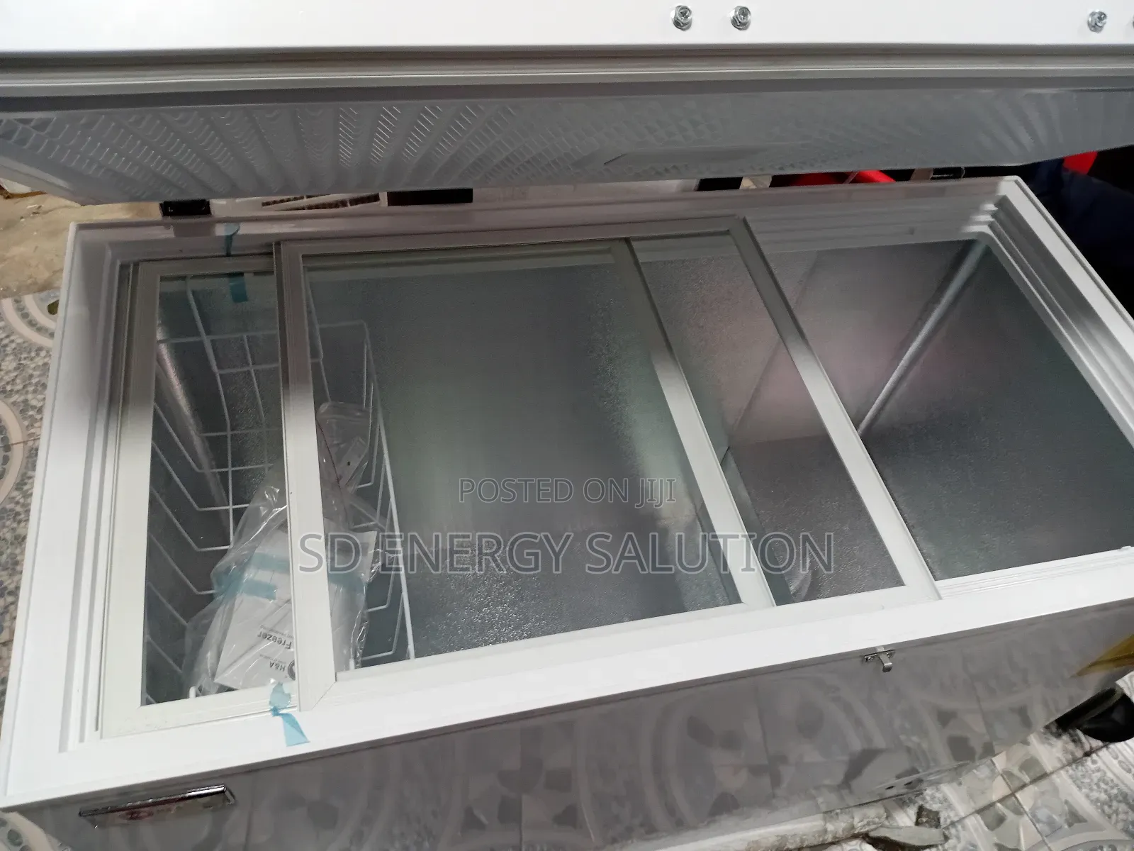 Bright H a Chest Freezer Model H a-B/Dbc318q Freezer